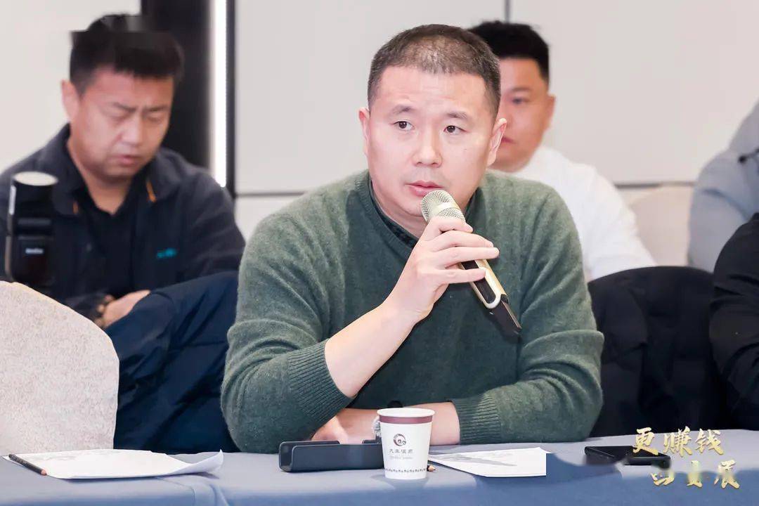 有方向、更赚钱！2024三轮车行业高峰论坛举行(图5)