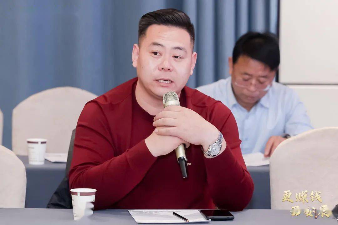 有方向、更赚钱！2024三轮车行业高峰论坛举行(图12)