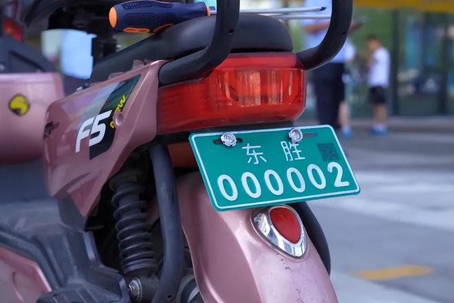 除了上牌2024电动车、三轮车上路实施“3禁1罚”管理多地明确(图3)