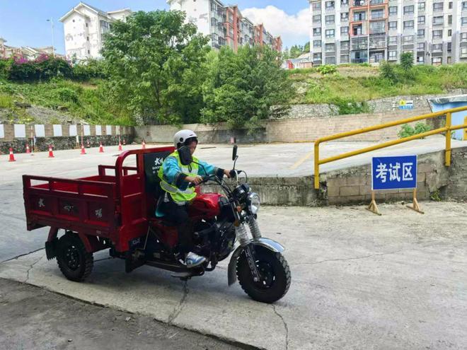 车不查款不罚！电动车、三轮车、摩托车新政策上路都有好消息(图6)