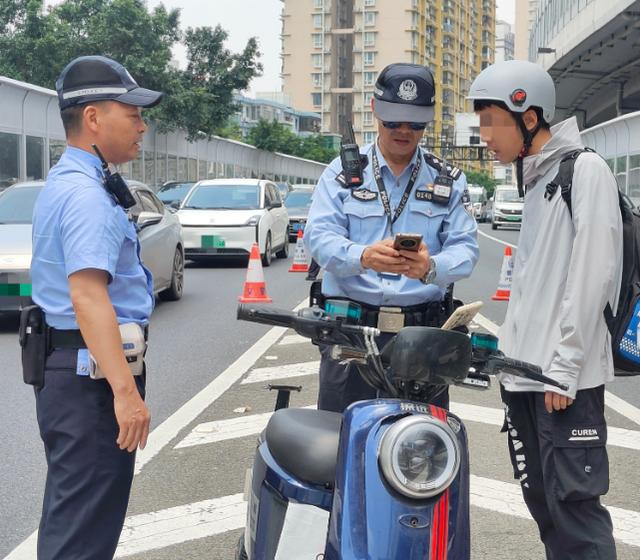 12月起电动车、摩托车上路迎来“5禁”新要求违规处罚明确(图2)