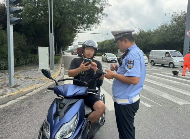 明年1月执行电动车、三轮车合法上路有“2必须3不许”新要求(图2)
