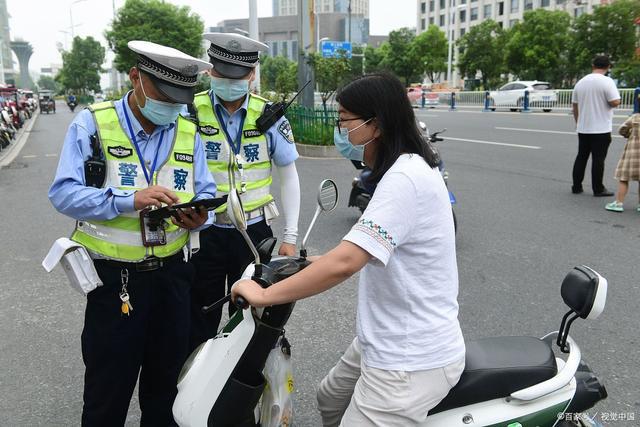 2025年起电动车、三轮车要想上路不被罚这“5大件”缺一不可(图6)