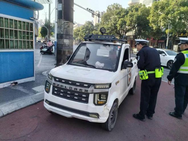 已经执行！电动三轮车、四轮车上路“5罚”来了处罚明确都是违法行为(图3)
