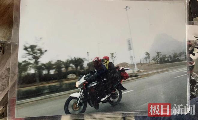 2024年春运曾经的返乡摩托大军“盛况”不再(图4)