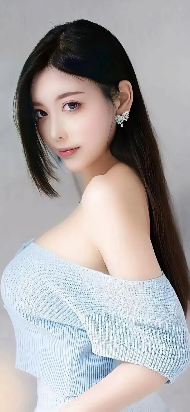 《驯服的小子姨3》中文_《驯服的小子姨3》中文V
