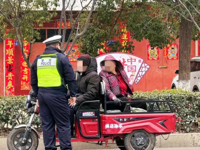 已经拿了D照为什么开三轮车还是被处罚？交警：很多司机没搞懂(图4)