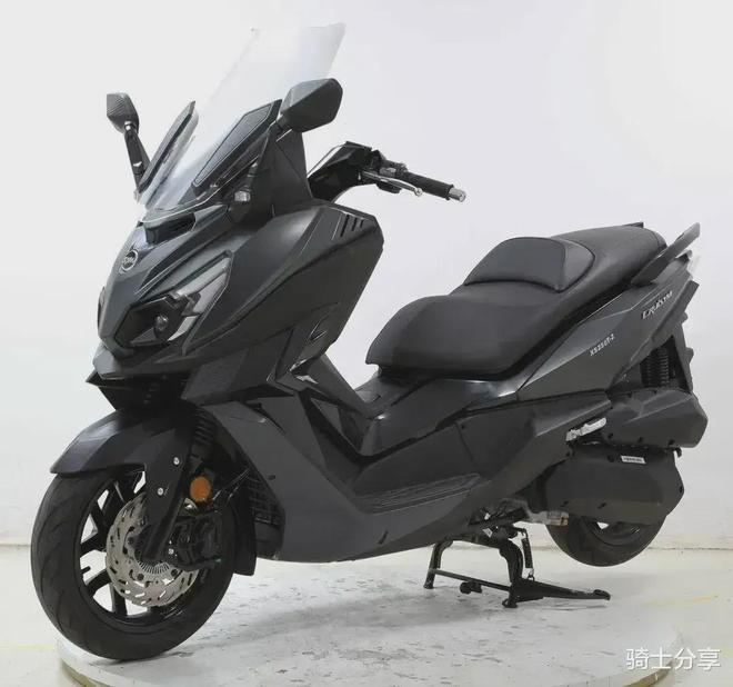 三阳即将发布250踏板车就在本月19号会卖多少钱呢？(图3)