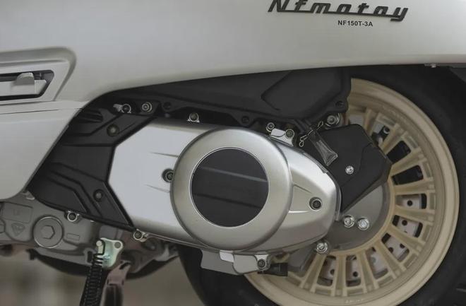 南方新款飞戈250发布升级还降价另有150平踏即将上市！(图8)