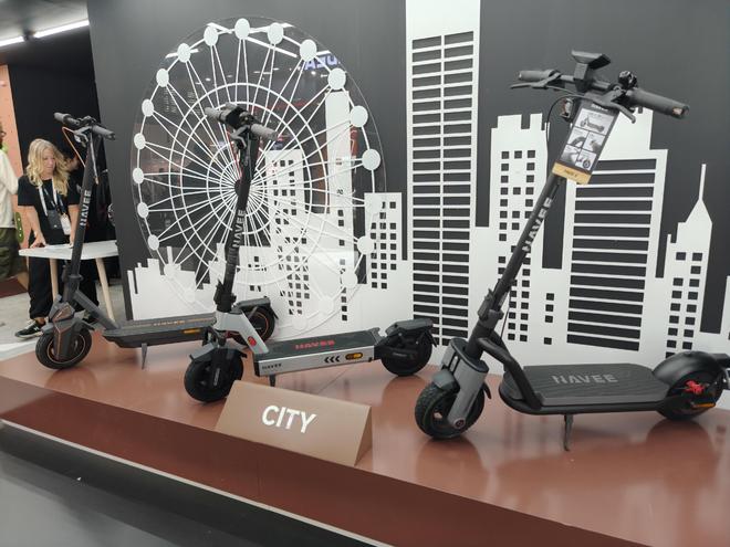 IFA2025首日观察：不再堆料和画饼场景创新成第一关键词？(图4)