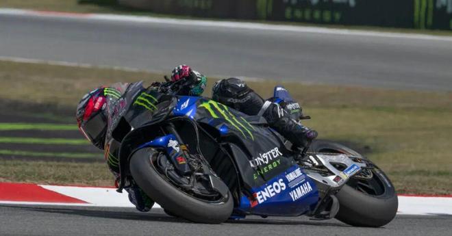 全面V4时代MotoGP直列四缸的绝唱由雅马哈完成(图2)