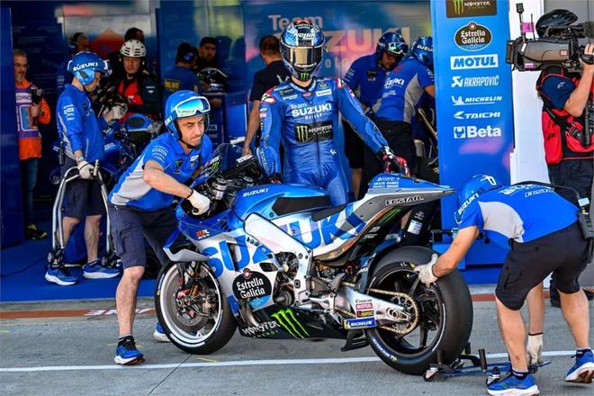 全面V4时代MotoGP直列四缸的绝唱由雅马哈完成(图12)