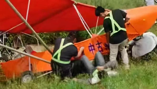 民间神人手搓的“三无飞机”居然真有人敢买回去自己开(图22)