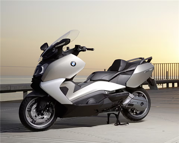 打不过就加入下一代宝马X5居然要上增程(图5)