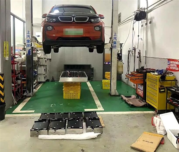 打不过就加入下一代宝马X5居然要上增程(图9)