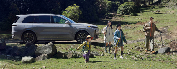 打不过就加入下一代宝马X5居然要上增程(图11)