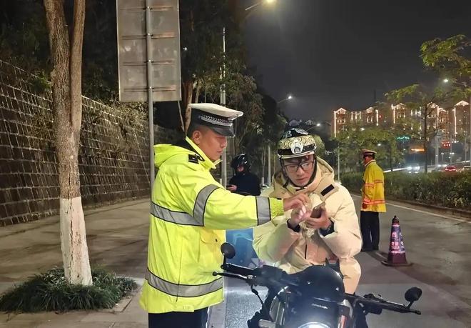 1月1日起电动车4项必查落地！摩托三轮全覆盖这些行为直接罚