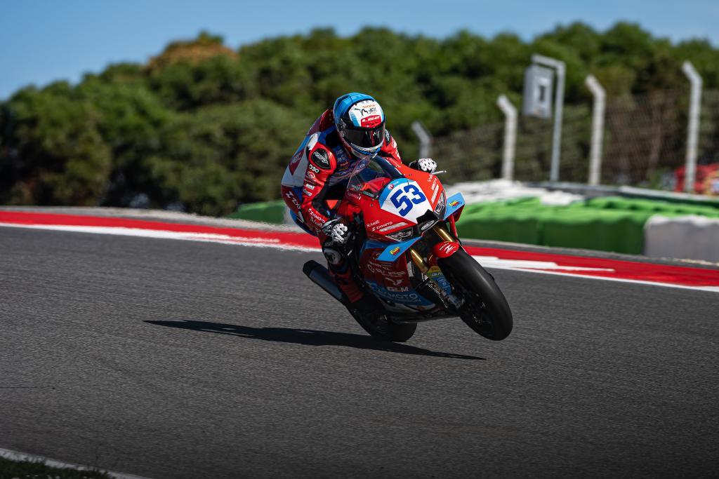 财经聚焦丨从“张雪机车”夺冠看中国摩托车产业新趋势(图1)