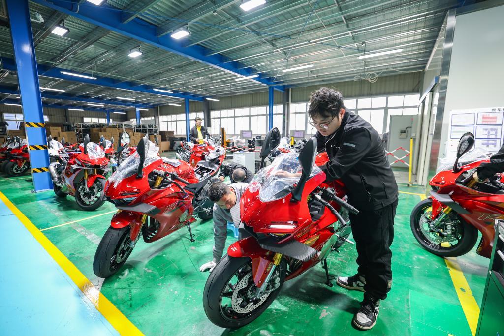 财经聚焦丨从“张雪机车”夺冠看中国摩托车产业新趋势(图2)